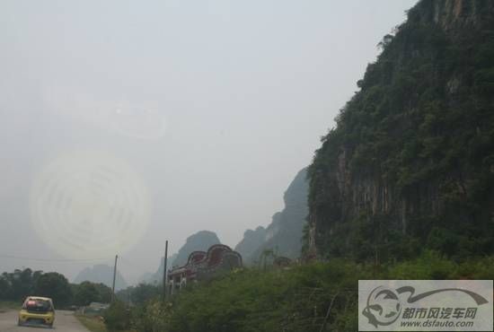 點擊瀏覽下一頁