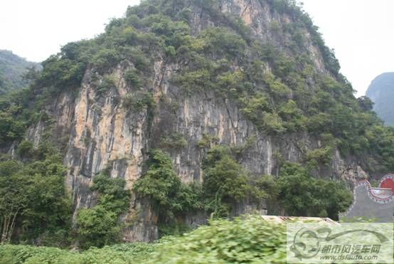 點擊瀏覽下一頁