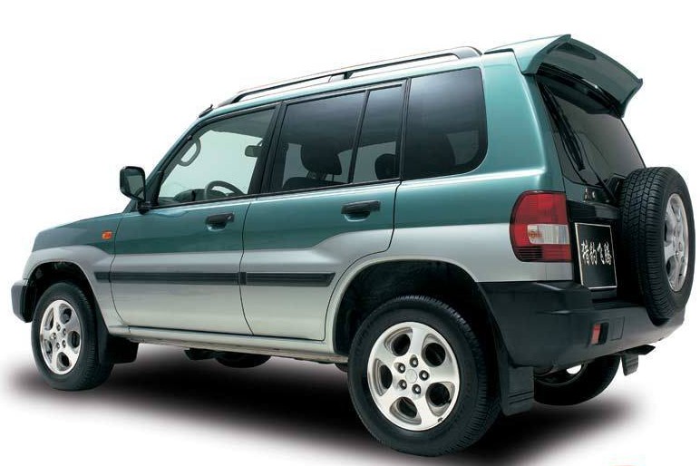 獵豹 飛騰 經典版 CFA6400G3 MT 2WD 舒適型 2010款