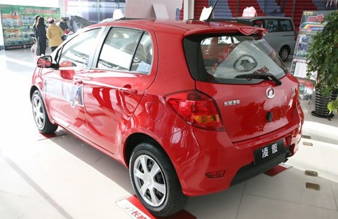 長城 凌傲 1.5L VVT 天窗版 MT 2010款