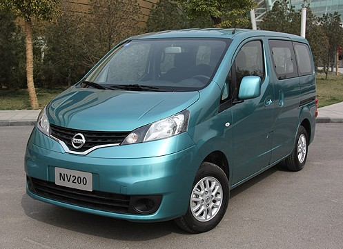 鄭州日產 NV200 ZN6440V1A3(國Ⅲ+OBD)尊貴型 2010款