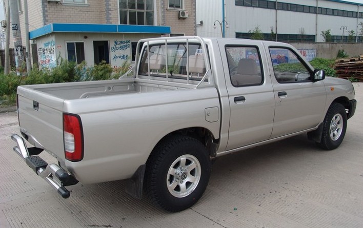 鄭州日產 D22皮卡 國Ⅲ+OBD標準型4WD 2009款