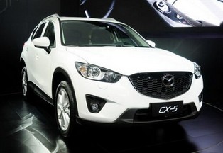 2013款馬自達CX-52.0L 自動四驅尊貴版